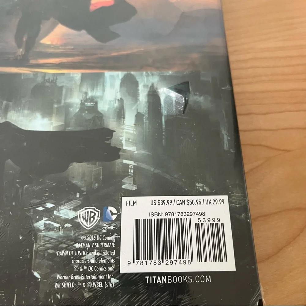 NWT Batman v Superman (2016) Behind the Scenes Hardcover Book